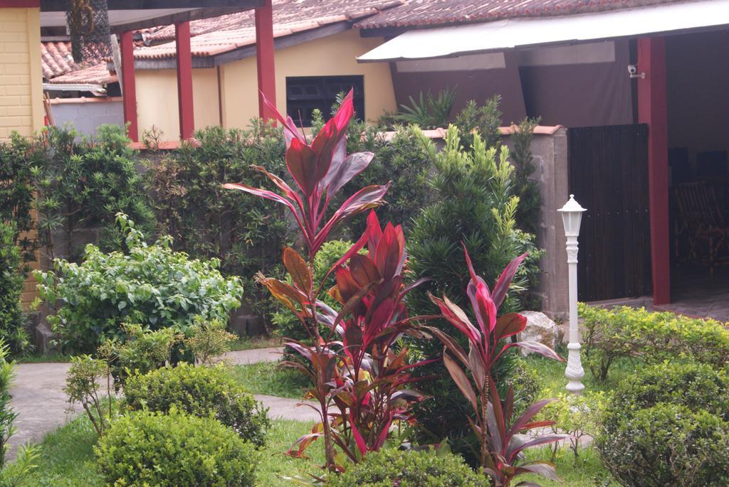 Hotel Pousada Vento Leste Cananeia Exterior photo